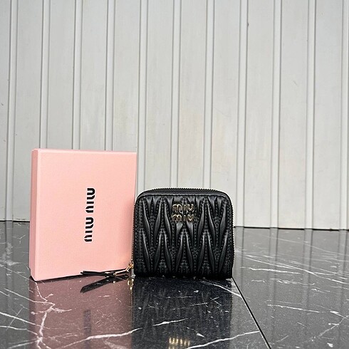 Miu Miu Miu miu