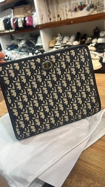 Christian Dior