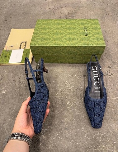 38 Beden çeşitli Renk Gucci