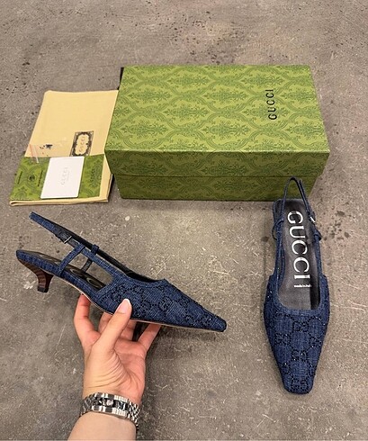 38 Beden Gucci