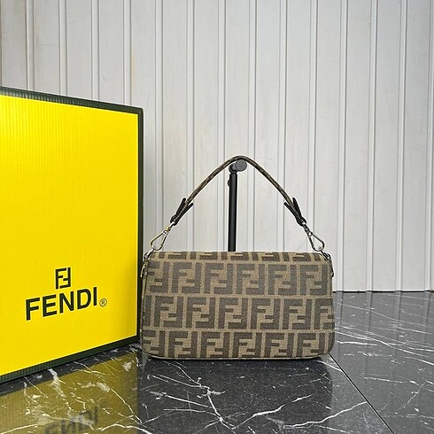  Beden çeşitli Renk Fendi