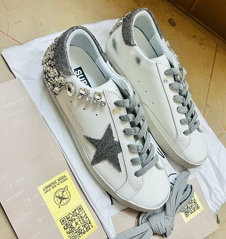 Golden Goose Deluxe Golden Goose