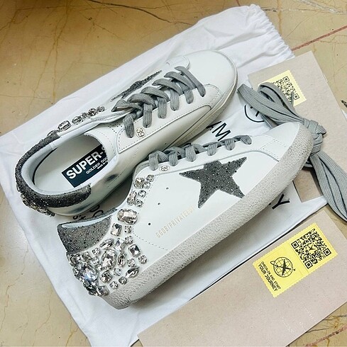 Golden Goose