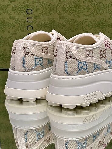 38 Beden Gucci