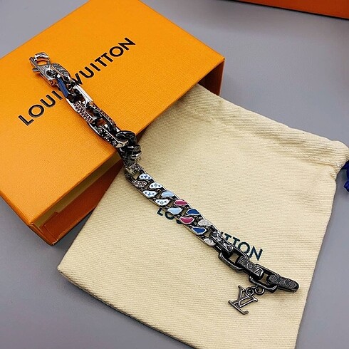 Beden Louis Vuitton