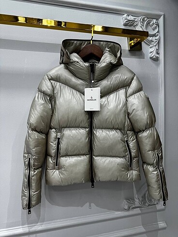Moncler Moncler