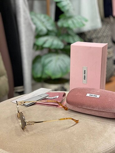 Miu Miu Miu miu