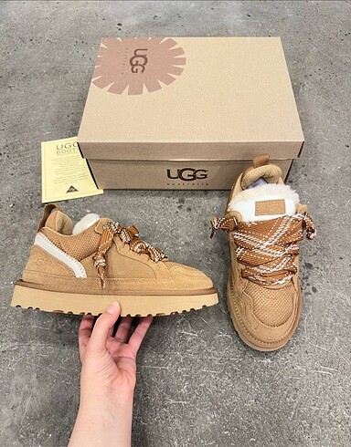 Ugg U G G
