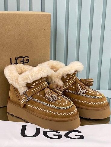 Ugg U G G
