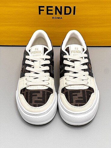 38 Beden Fendi