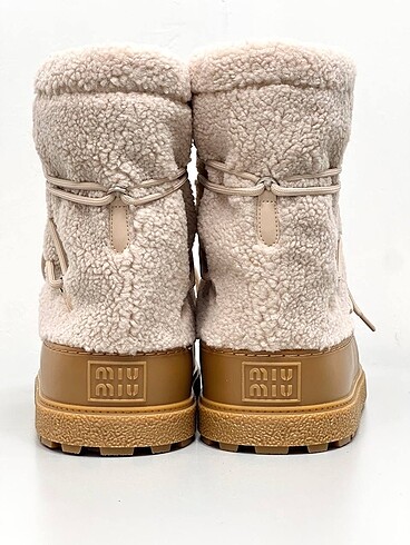 38 Beden Miu Miu