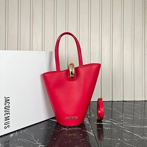 Jacquemus Jacquemus