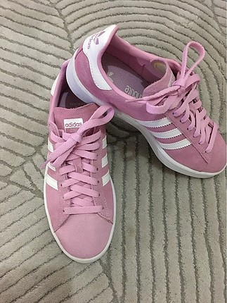 Adidas38.5