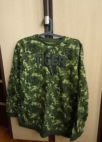 12-13 Yaş Beden haki Renk Lcw sweat 12 13 yas