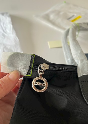  Beden siyah Renk SİYAH SAPLI M BEDEN LONGCHAMP