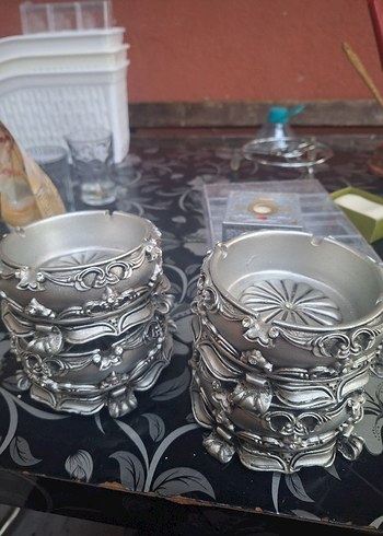 Beden gri Renk Gri Detaylı Dekoratif küllük