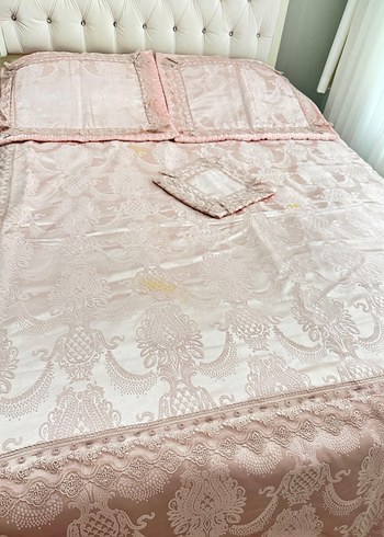 Taç Pastel Pembe Düz Yatak Örtüsü