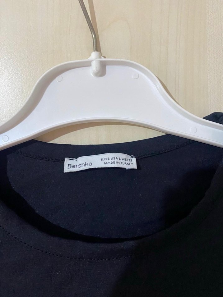 Siyah Kısa Crop Top bershka - Görsel 5