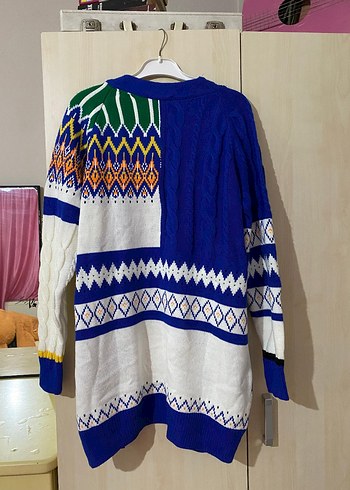 Renkli Desenli Uzun Örgü Kadın Hırka - Görsel 6