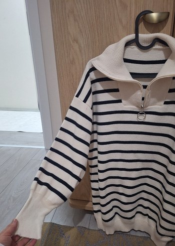 Çizgili Gri Beyaz Örgü Kadın Kazak - Görsel 3