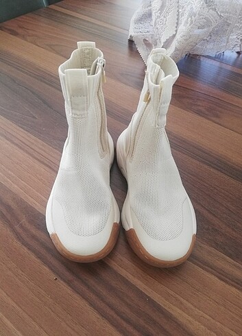 Çorap bot