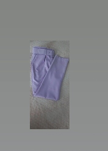 Trendyol & Milla Kemerli kumaş pantalon 