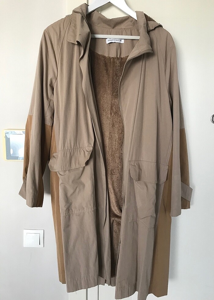 Kadriye Baştürk trenç/parka - Görsel 4