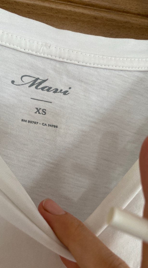 Dantel Detaylı Beyaz Kadın Tişört - Görsel 3