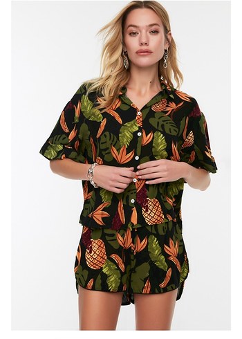Bohem Tarzı Yeşil Desenli Mini Gömlek ve şort - Görsel 3