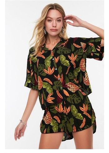Bohem Tarzı Yeşil Desenli Mini Gömlek ve şort - Görsel 4