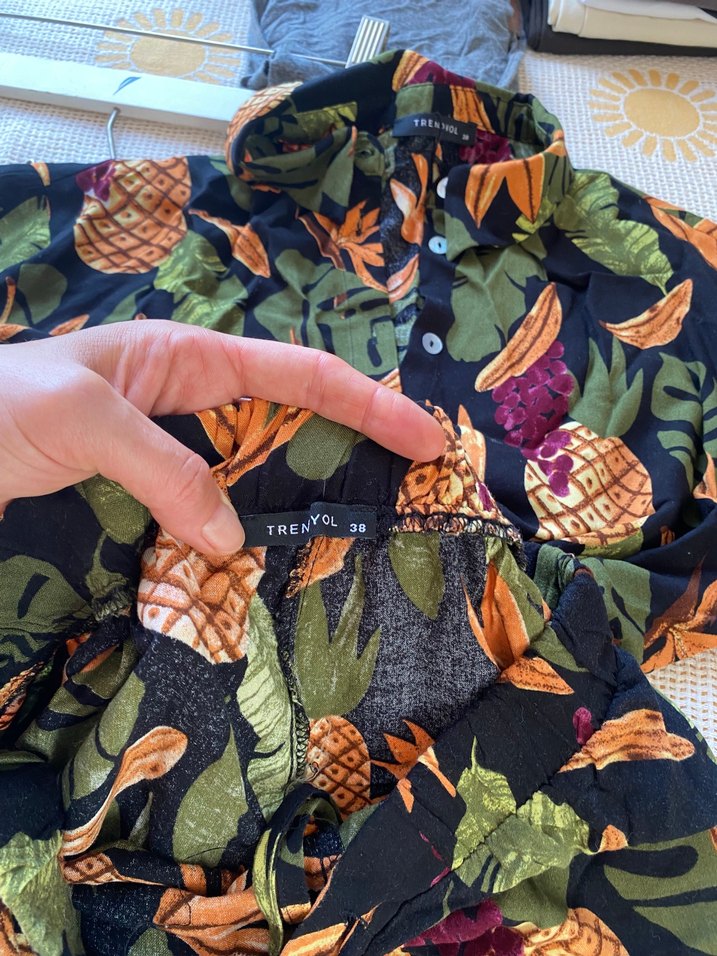 Bohem Tarzı Yeşil Desenli Mini Gömlek ve şort - Görsel 5