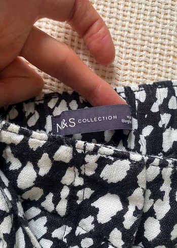 Siyah Desenli Kemerli Mini Kadın Şort - Görsel 8