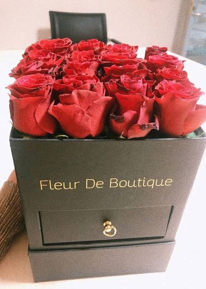 KUTUDA GÜL HEDİYE KUTUSU - Görsel 2