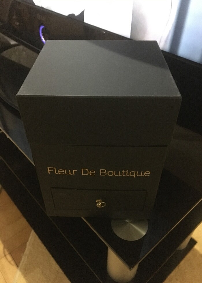 KUTUDA GÜL HEDİYE KUTUSU - Görsel 5