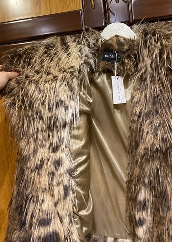 Leopar Desenli Kadın Suni Kurk - Görsel 3