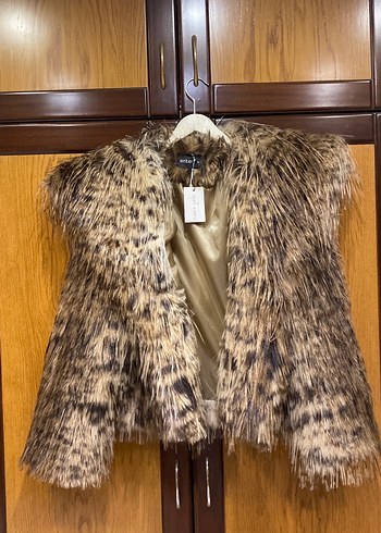 Leopar Desenli Kadın Suni Kurk - Görsel 6