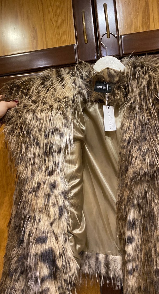 Leopar Desenli Kadın Suni Kurk - Görsel 3