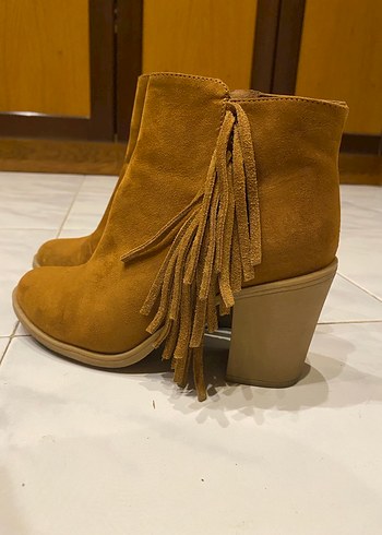 Süet Püsküllü Topuklu Kadın Bot western - Görsel 6