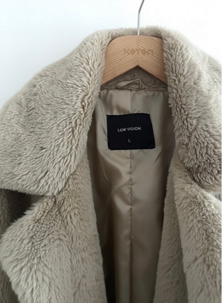 Bej Kadın Uzun Peluş Kurk Kaban - Görsel 3