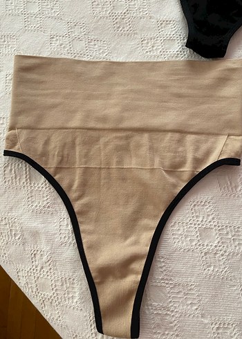 Bej ve Siyah tanga korse - Görsel 2