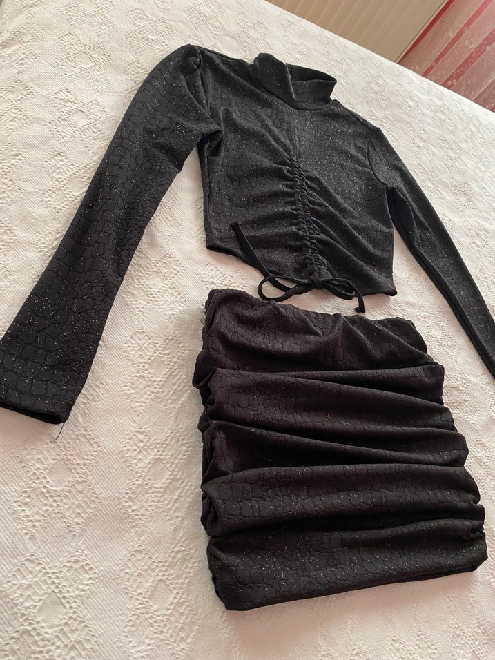 Parıltılı kumaş etek crop ikili takım - Görsel 2