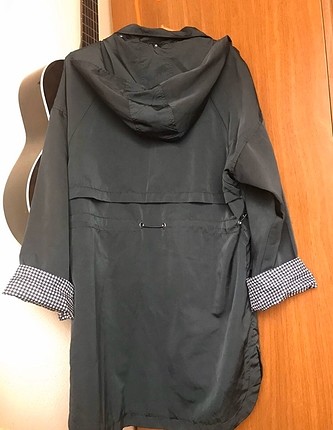 Zara Hafif parka - yağmurluk