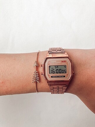 Casio Gold rose casio saat