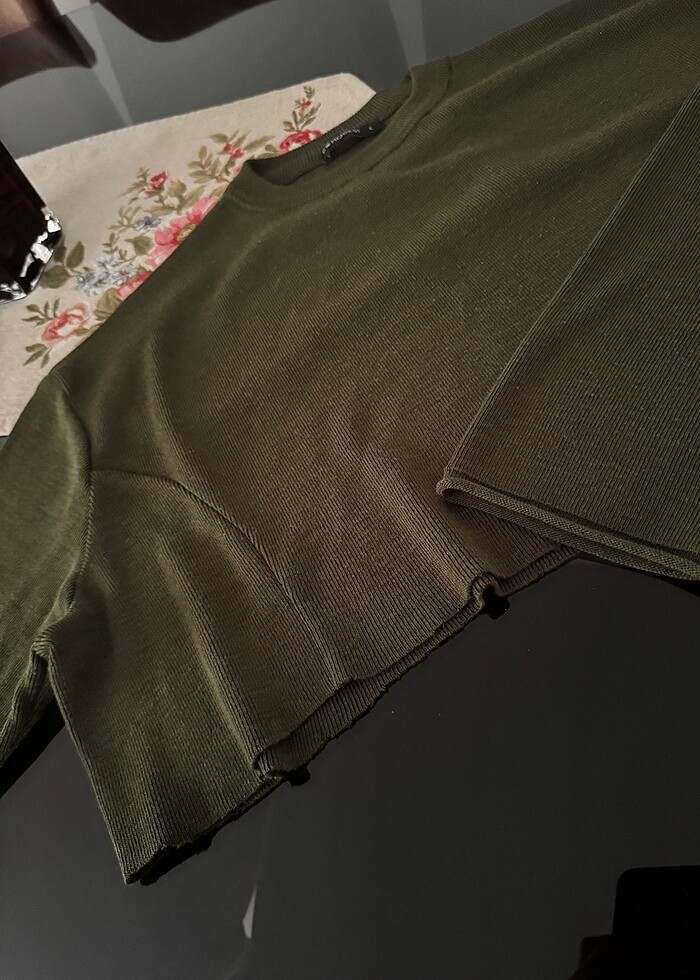 Crop Kazak - Görsel 2