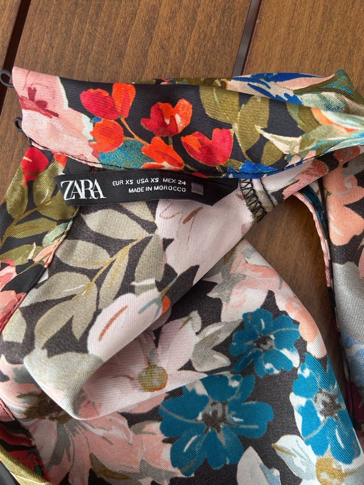 Çiçek Desenli Uzun ipek saten  zara tulum - Görsel 2