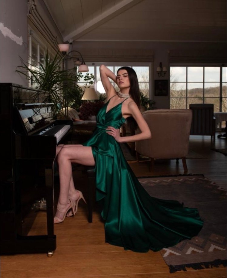 Uzun Koyu Yeşil Drapeli Straplez Elbise - Görsel 2