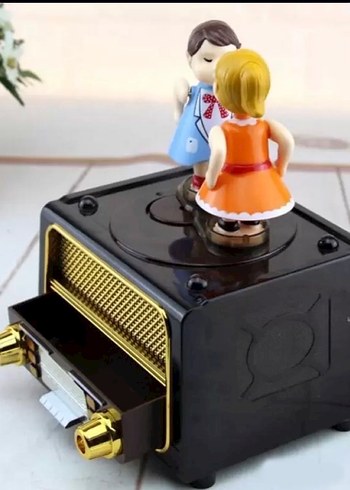 Renkli Figürlü Siyah Müzik Sistemi - Görsel 2