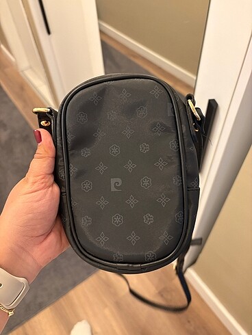  Beden Pierre Cardin Omuz Çantası