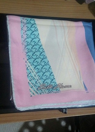 Silkhome eşarp