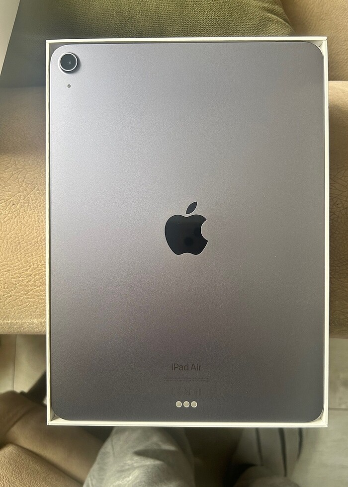Apple iPad Air 5 M1 — görsel 2/7